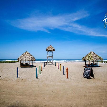Отель Tapas & Surf Петакальтепе Экстерьер фото